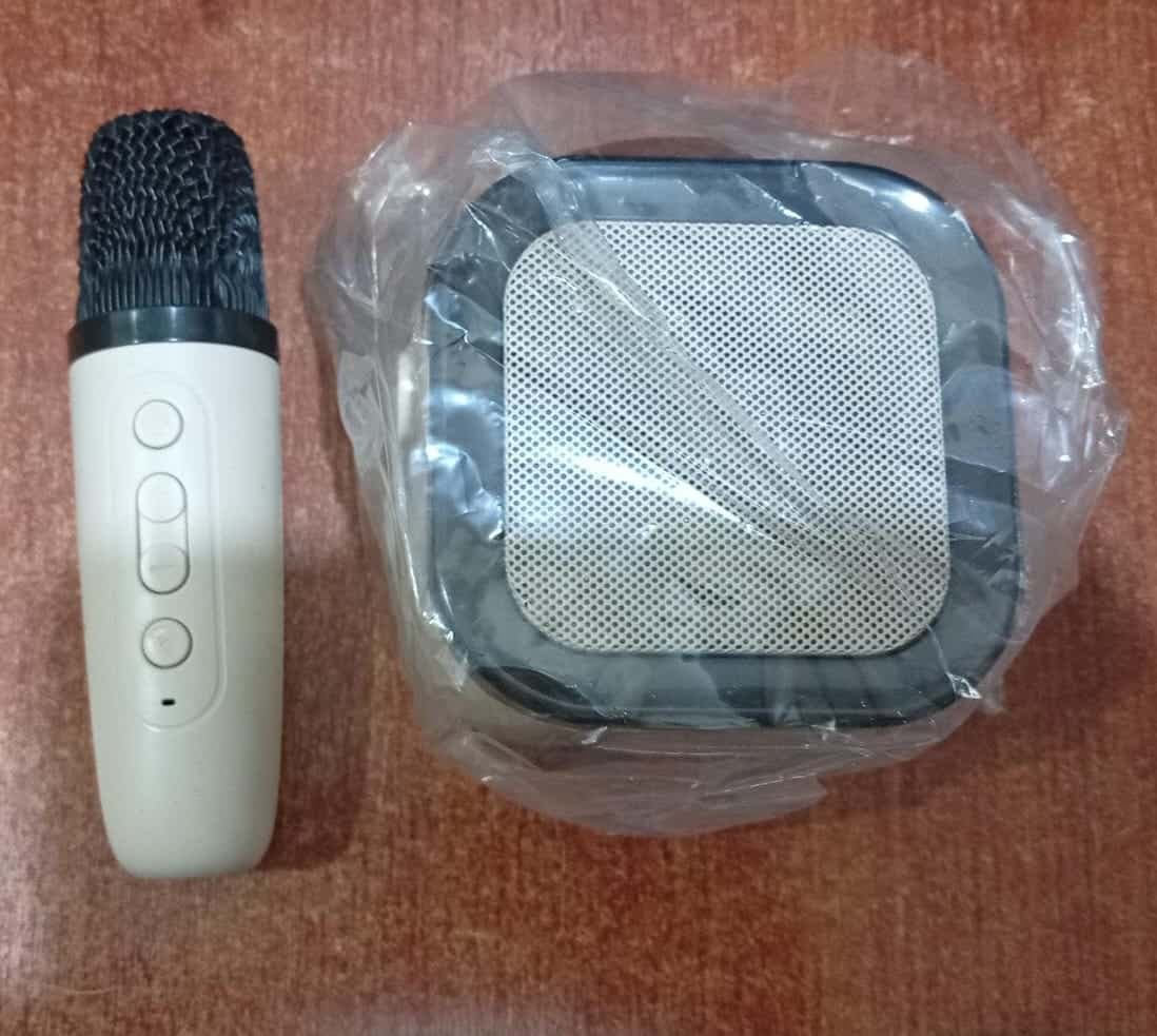 3 Mini Parlante Karaoke ZW-4024 Portátil con 1 Micrófono y Luces RGB - Nuevo — imagen 3