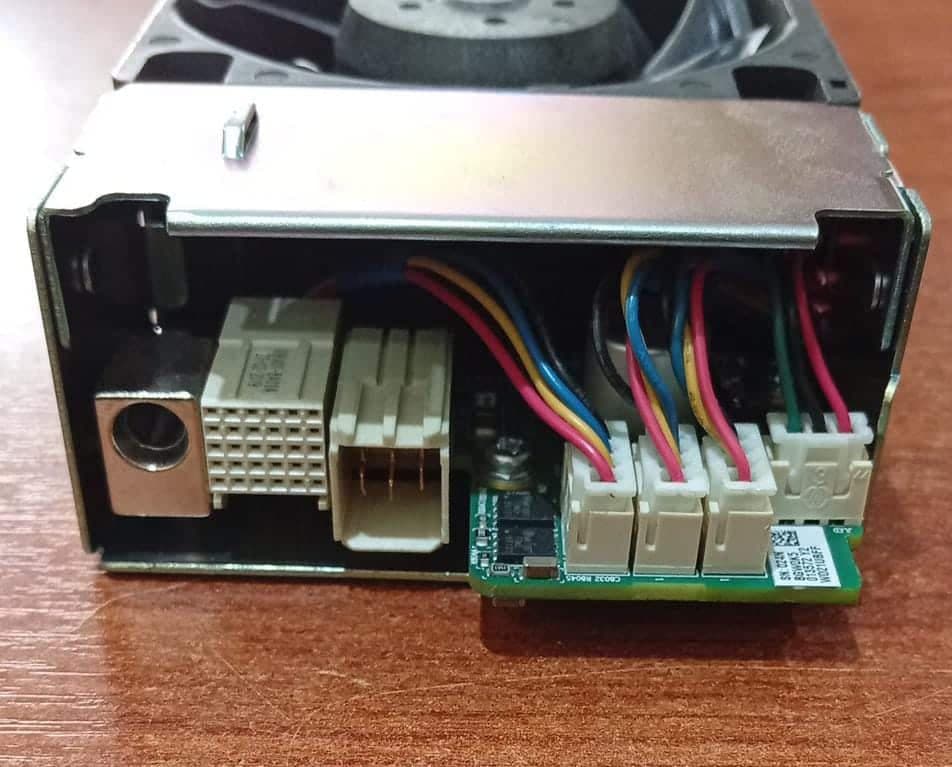 Módulo de Ventiladores Huawei 32030280 FA483A08 48V DC Enfriador 3 Fans Seminuevo — imagen 3