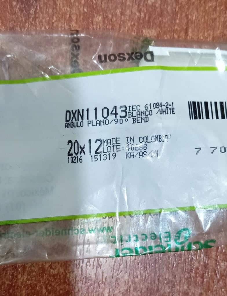 Accesorio Ángulo Plano 90° 20×12 mm blanco – Dexson (Schneider Electric) modelo DXN11043 — imagen 4