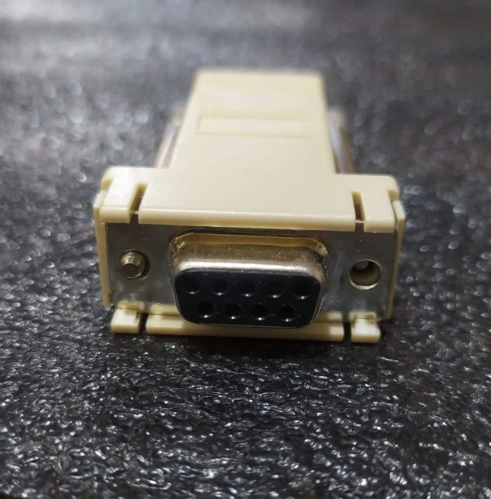 Adaptador DB9 hembra a RJ45 hembra – Modular para RS232/422/485 — imagen 2