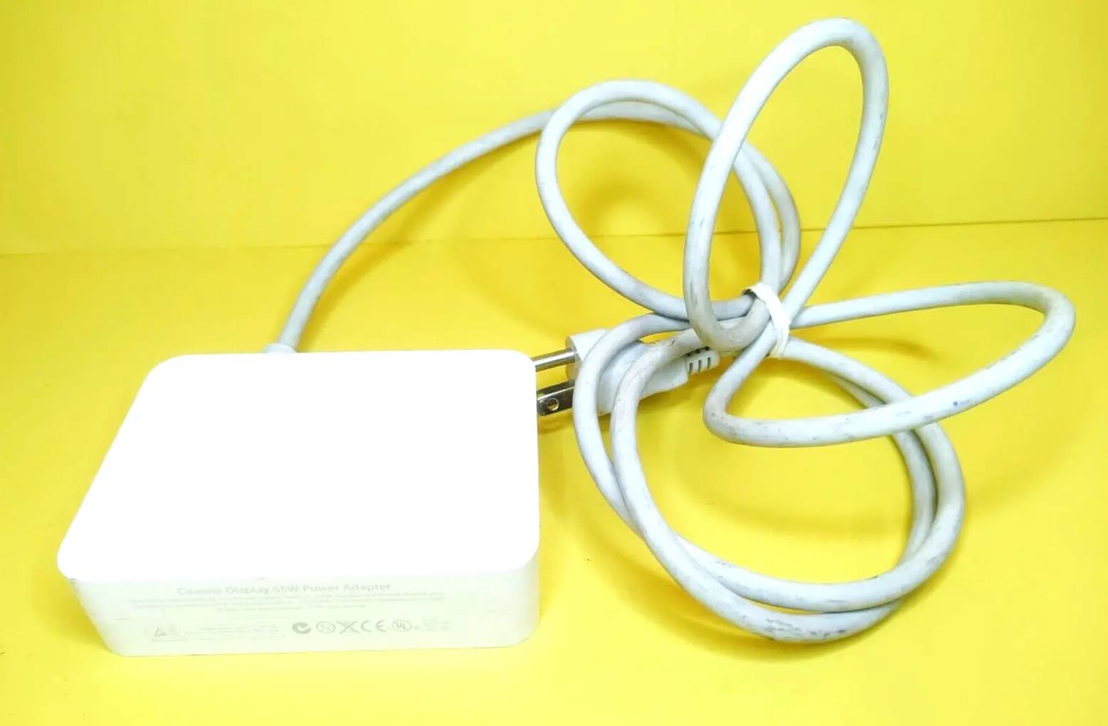 ADAPTADOR DE CORRIENTE APPLE CINEMA HD PANTALLA 65W LADRILLO A1096 PARA MONITOR DE 20 | DE USO — imagen 1