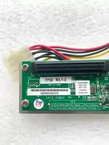 Adaptador de puente ACARD | AEC-7732 | Ultra SCSI a SATA | para SATA ODD — imagen 2