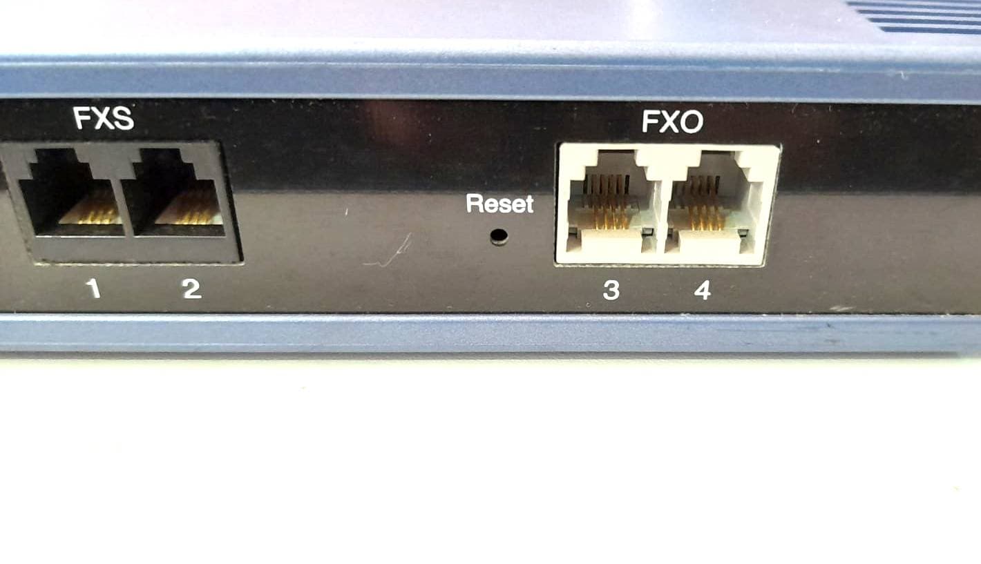 ADAPTADOR DE TELÉFONO VOIP GATEWAY 4 CANALES ANALÓGICO FXS-VCX V7111 — imagen 5