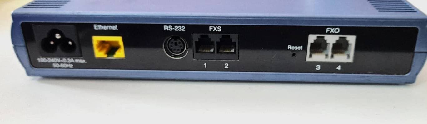 ADAPTADOR DE TELÉFONO VOIP GATEWAY 4 CANALES ANALÓGICO FXS-VCX V7111 — imagen 3