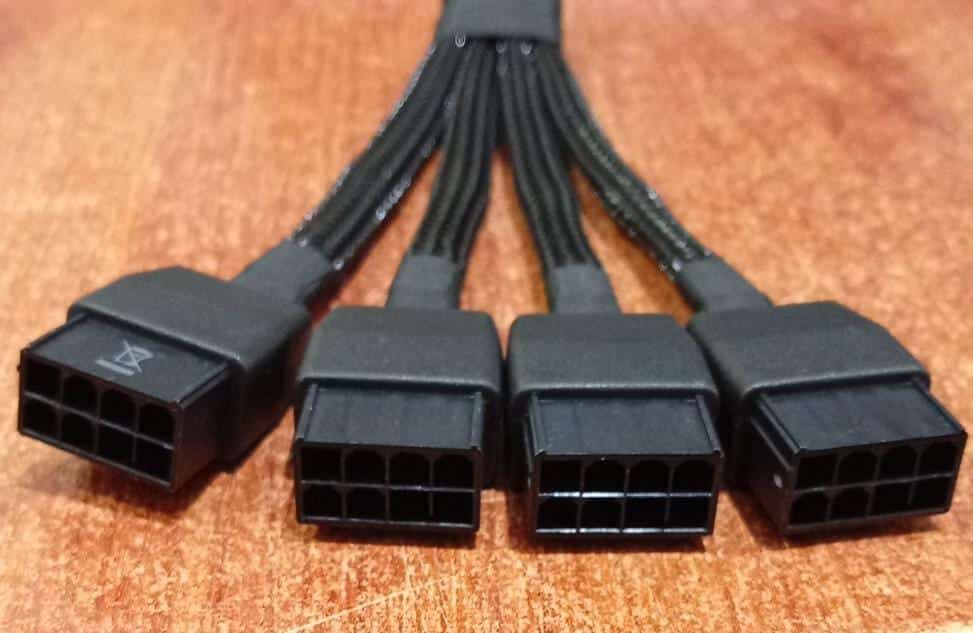 Cable Adaptador/Divisor GPU PSU 12 Pines Macho → 4 × 8 Pines Hembra – TAMAF01097 — imagen 6
