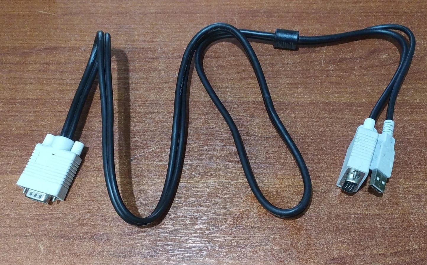 Adaptador USB a RS-232 CHINGLUNG AWM20276 DB9 Macho y Hembra 1 m – Para Dispositivos Seriales DB9 — imagen 2