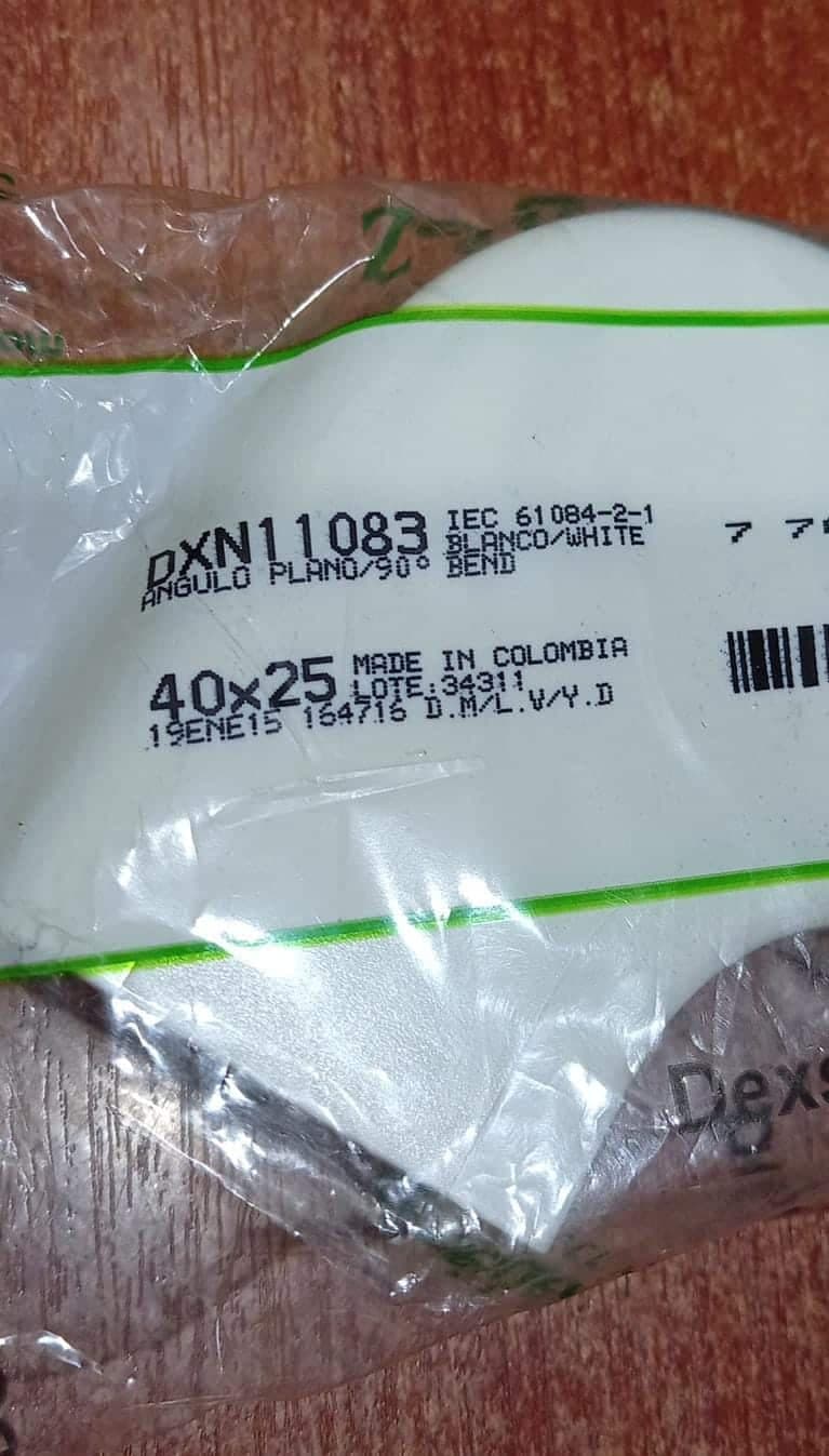 Ángulo Plano 90° Dexson Schneider Electric DXN11083 Blanco para Canaleta 40×25 mm – Nuevo — imagen 2