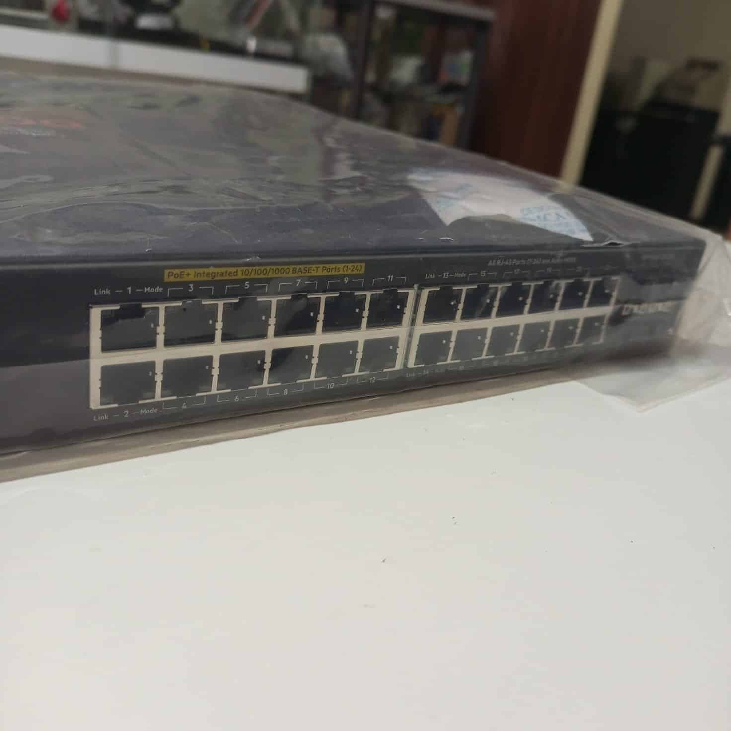 Aruba 2530-24G J9773A | Switch 24 Puertos Gigabit + 4 SFP | Profesional L2 — imagen 5