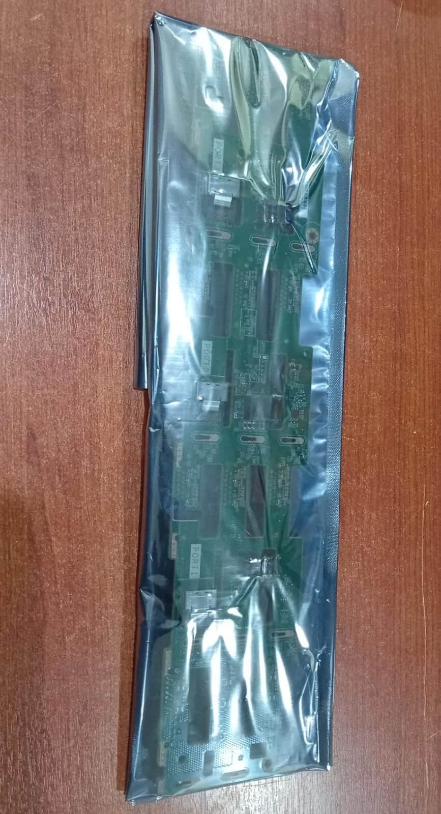 Backplane HPE 742794‐001 FR1671 para Servidor ProLiant DL380 Gen9 12 Discos de 3.5” – Nuevo Sellado — imagen 5
