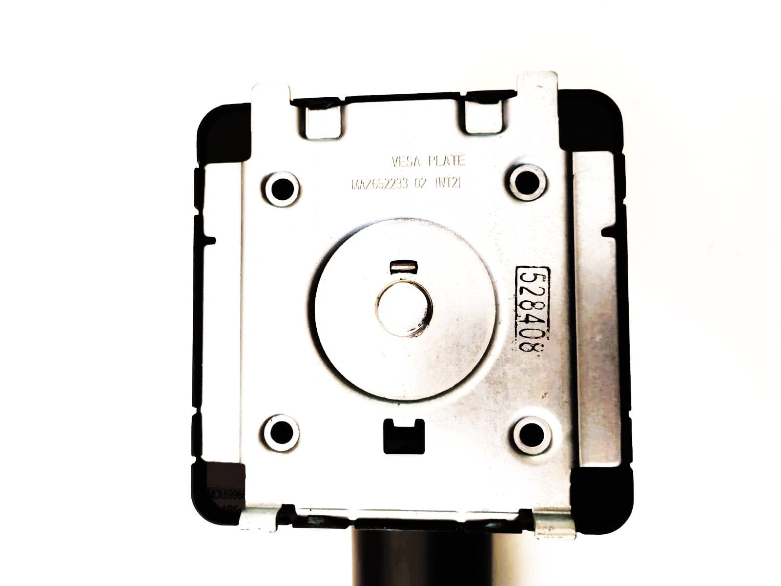 BASE AJUSTABLE PARA MONITOR SOPORTE VESA — imagen 2