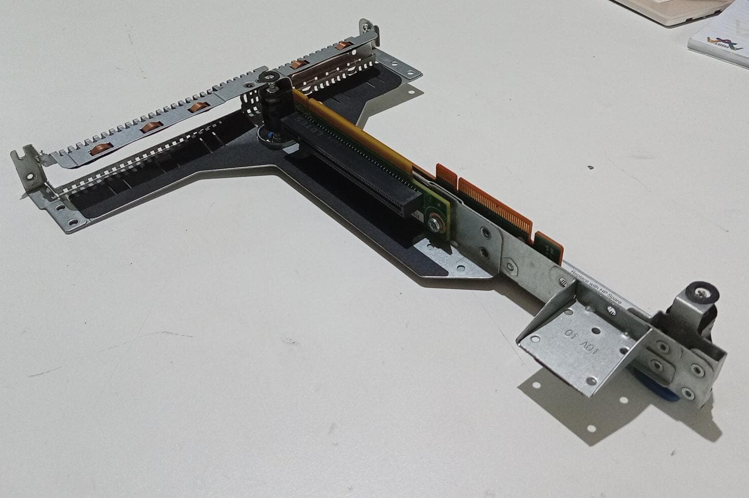Bracket / Riser PCIe HP 671352-001 DL360p Gen8 x16 + x8 seminuevo — imagen 2