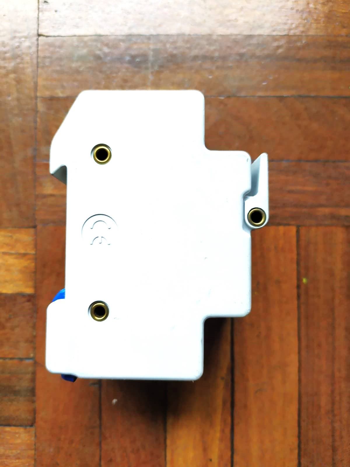 BREAKER FERRAZ SHAWMUT ULTRASAFE USM2 32A 690V SEMINUEVO — imagen 7