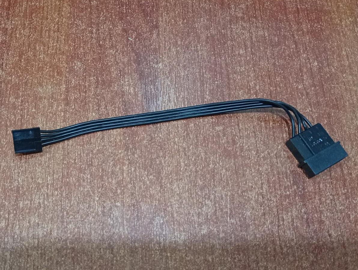 Cable adaptador Molex 4 Pines a Conector Ventilador 4 Pines – Alimentación PC (12 V) — imagen 1