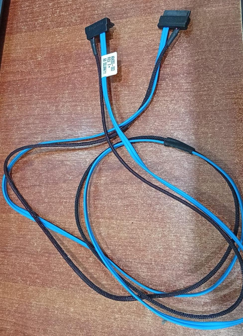 Cable Amphenol 484355-003 SATA Optical Power – seminuevo — imagen 2