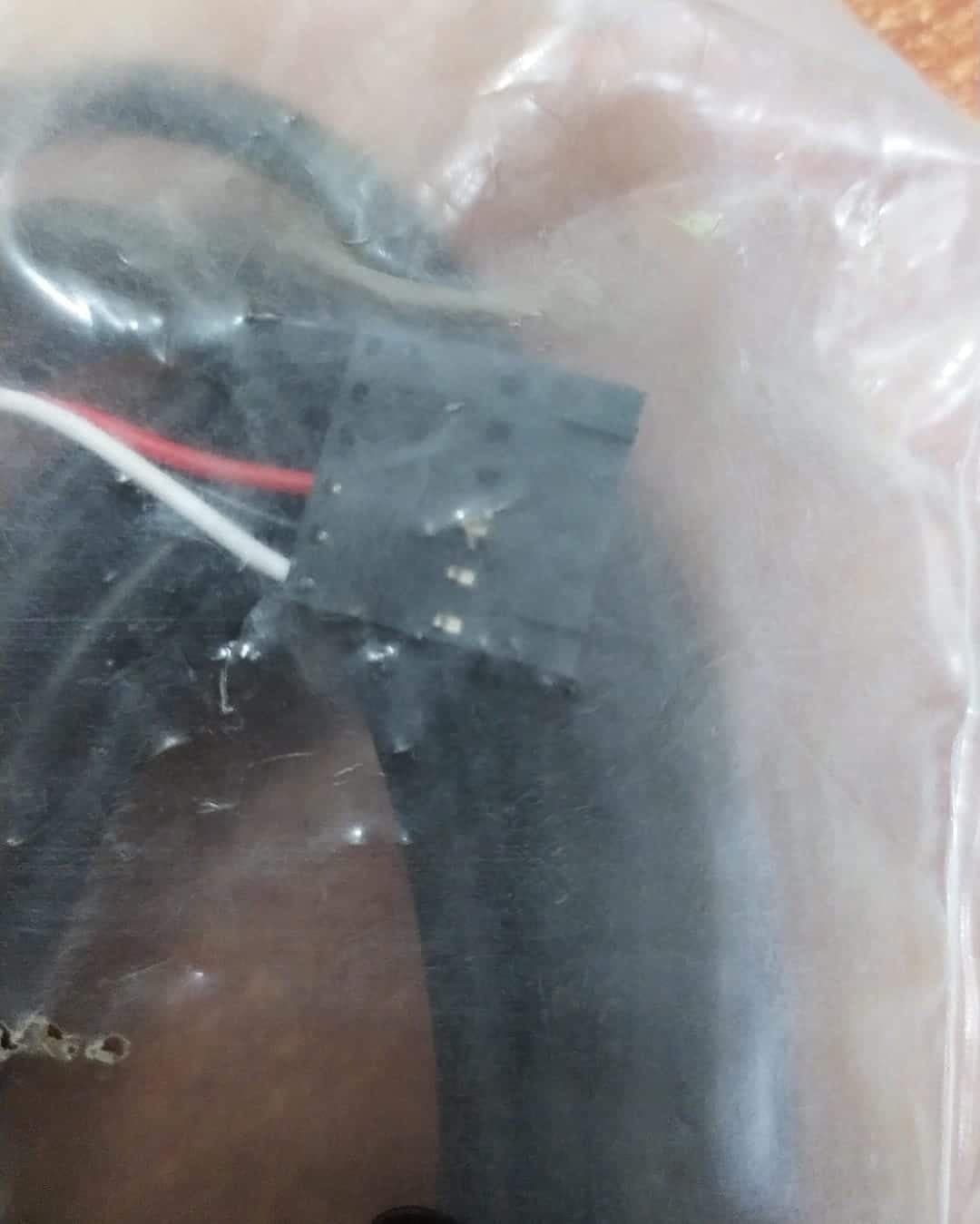 Cable de Datos AL‑C6000‑300 3 Hilos Rojo/Negro/Blanco Conector 6 Pines (Uso Industrial/Servidores) — imagen 3