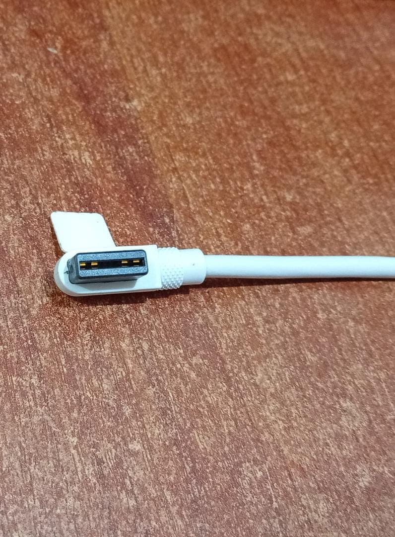 Cable iCUE LINK (Corsair) 2×135 mm Slim 90° Blanco — imagen 4