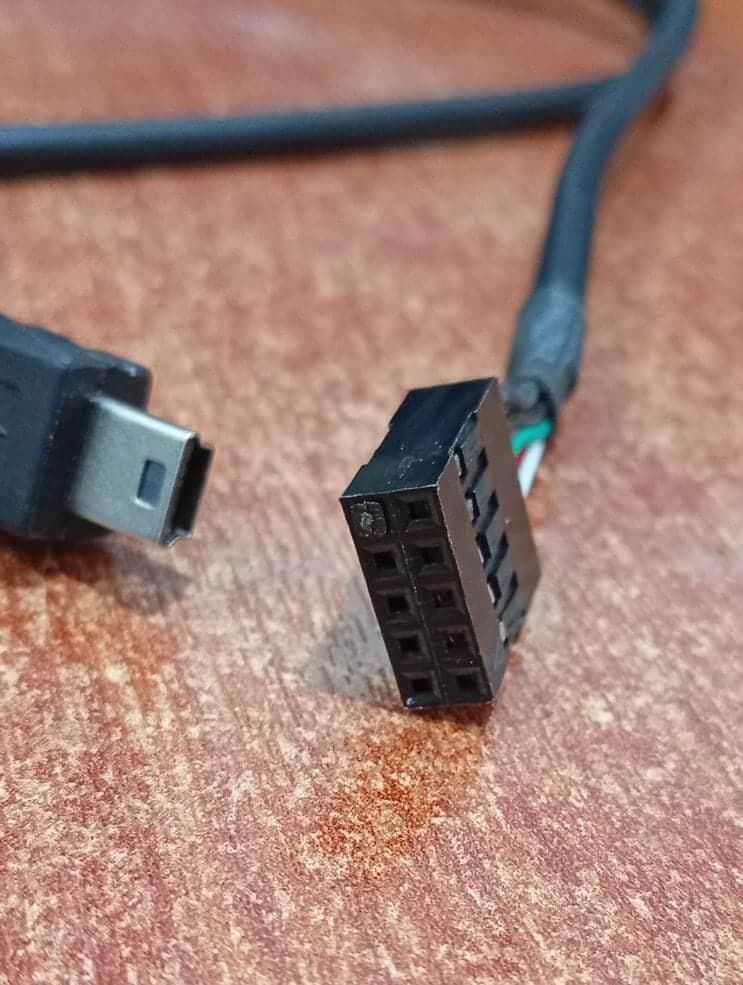 Cable interno USB header a Mini‑USB para PC (placa madre → dispositivo interno) — imagen 3