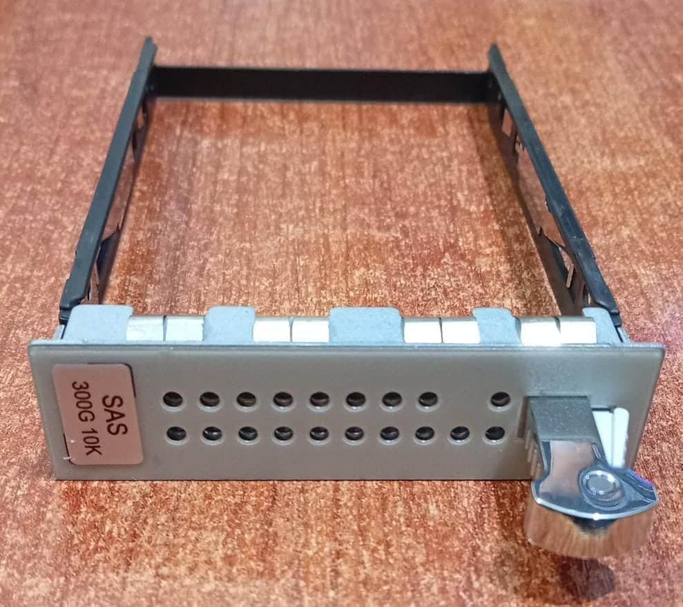 Caddy bandeja 2.5″ SAS/SATA Dell Gen11‑Gen13 (compatible PowerEdge) – bahía servidor — imagen 1