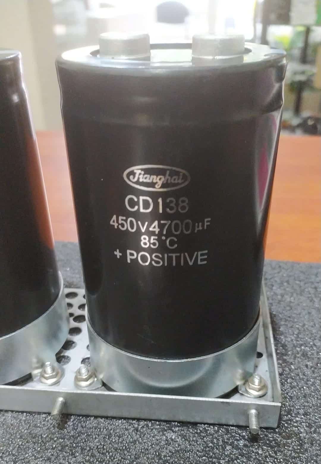 Capacitor / Condensador | JIANGAI | CD138 | 450V 4700uF | 85°C | +POSITIVE — imagen 4