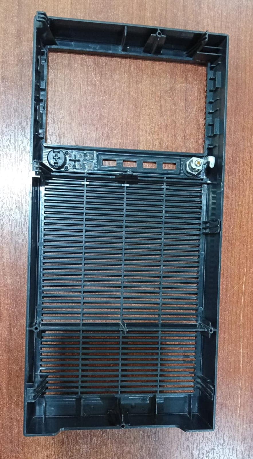 Carcasa / Frontal HP ProLiant ML110 G7 – Panel Bezel Porta USB LED Power (Usado) — imagen 2