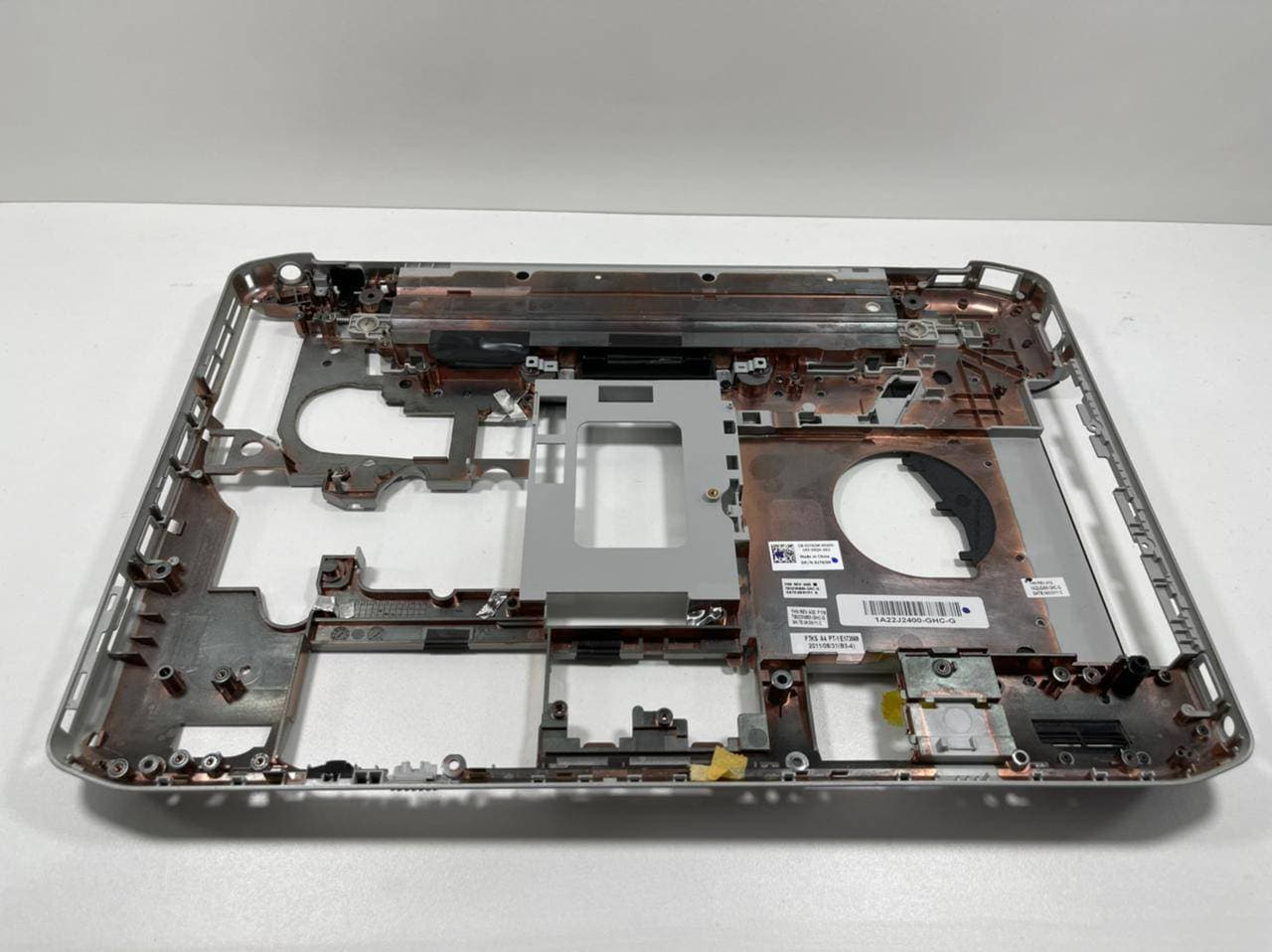 Carcasa inferior Dell 5420 1a22j2400-ghc-g — imagen 4