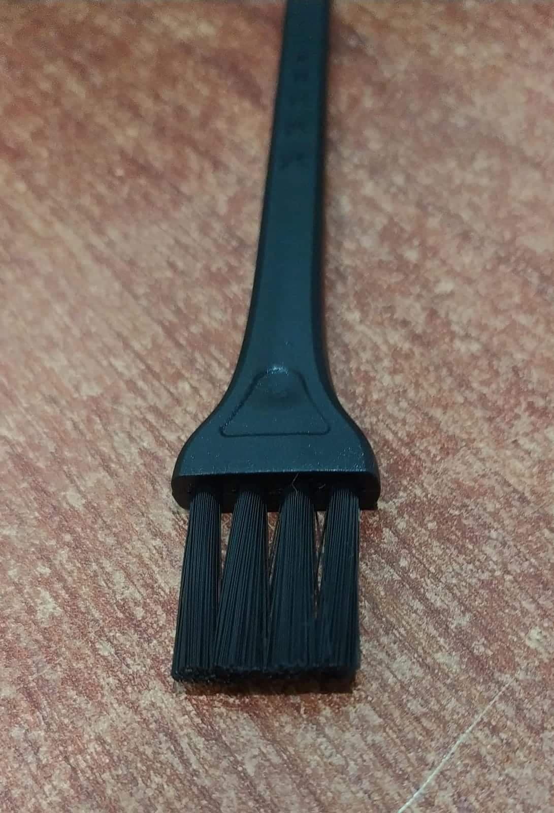 Cepillo de Limpieza Manual para Aspiradora Tzumi OptiMax UV Light – Repuesto (Sin Cuchilla) — imagen 2