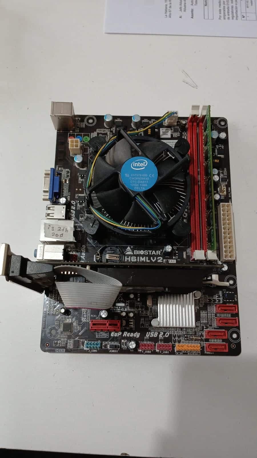 COMBO MOTHERBOARD BIOSTAR H61MLV2 PROCESADOR INTEL CORE I3 2DA GEN VIDEO NVIDIA GT 610 2GB RAM DDR3 — imagen 1