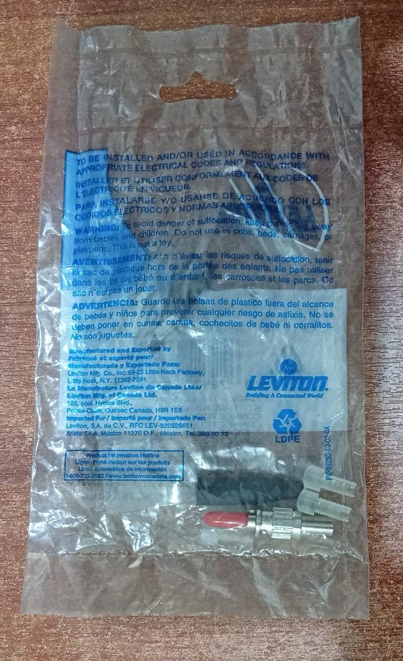 Conector de Fibra Óptica Leviton 49882-MST ST Multimodo Thread-Lock — imagen 2