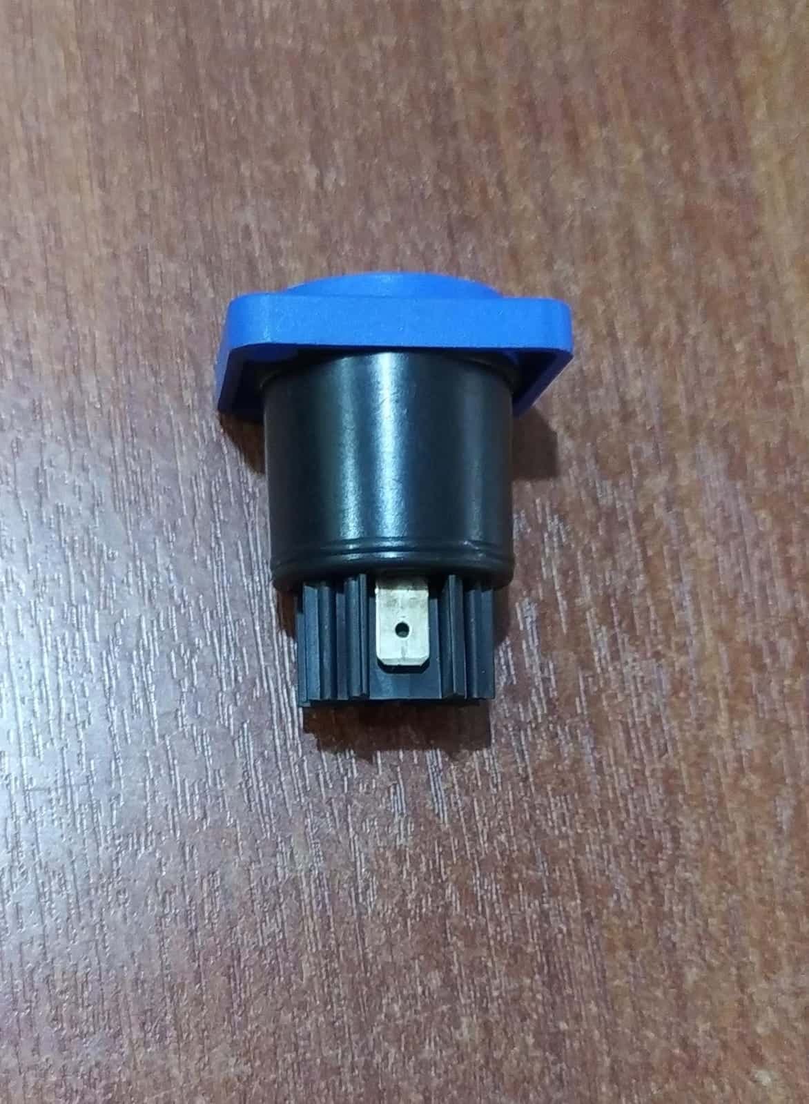 Conector Powercon NAC3FCA NEUTRIK Hembra — imagen 3