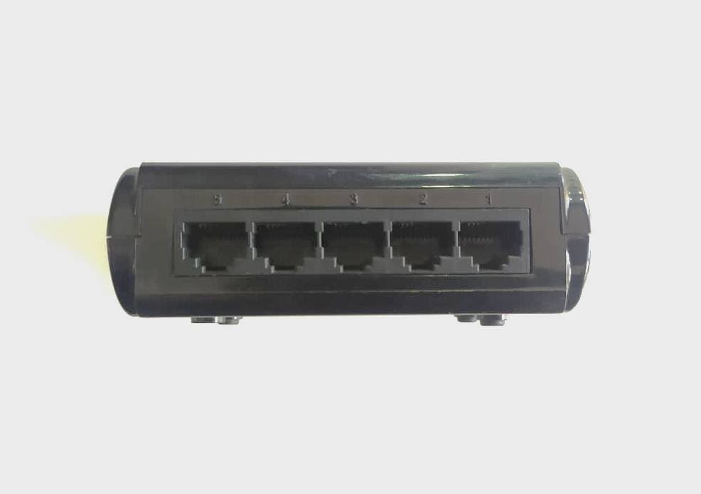 CONMUTADOR DE 5 PUERTOS A 10/100MBPS TE100-S5 TRENDNET SEMINUEVO — imagen 5