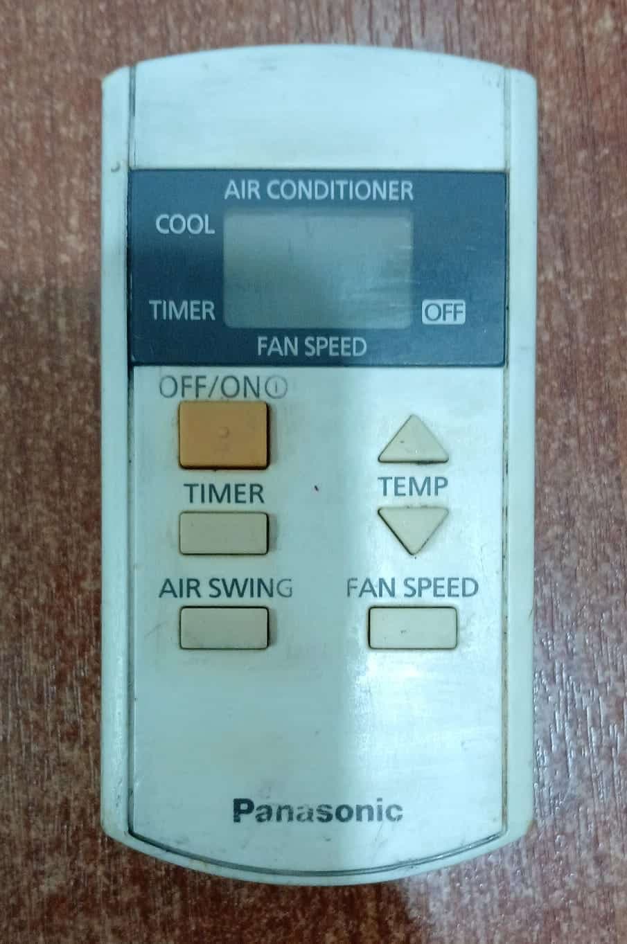 Control remoto Panasonic A75C3733 aire acondicionado (usado, sin tapa de batería) — imagen 2