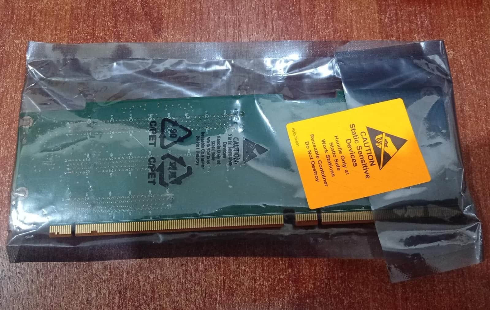 Controladora RAID SAS HPE Smart Array P2051 729810-001 PCIe para HP ProLiant Gen8 Gen9 — imagen 3