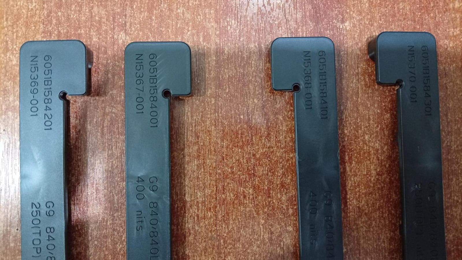Cubierta Bisagra Izquierda y Derecha HP G9 840/840L (250 nits / Privacy) — imagen 6