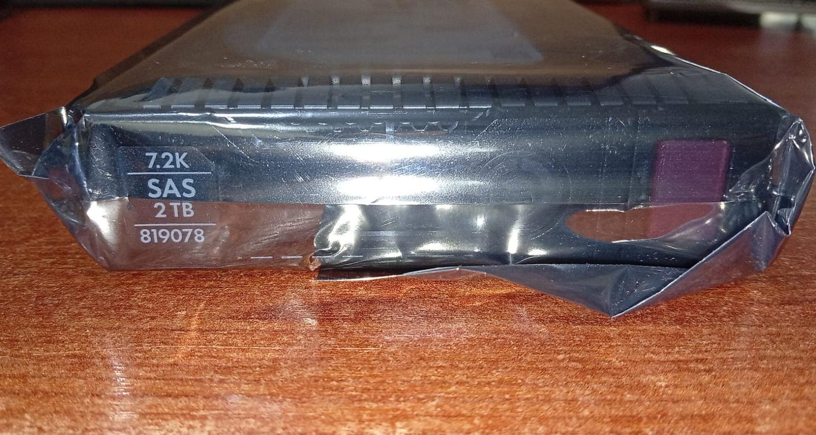 Disco Duro HDD HP 2TB SAS 7.2K MB002000JWWQA / ST2000NM003A con Caddy para Servidor — imagen 2