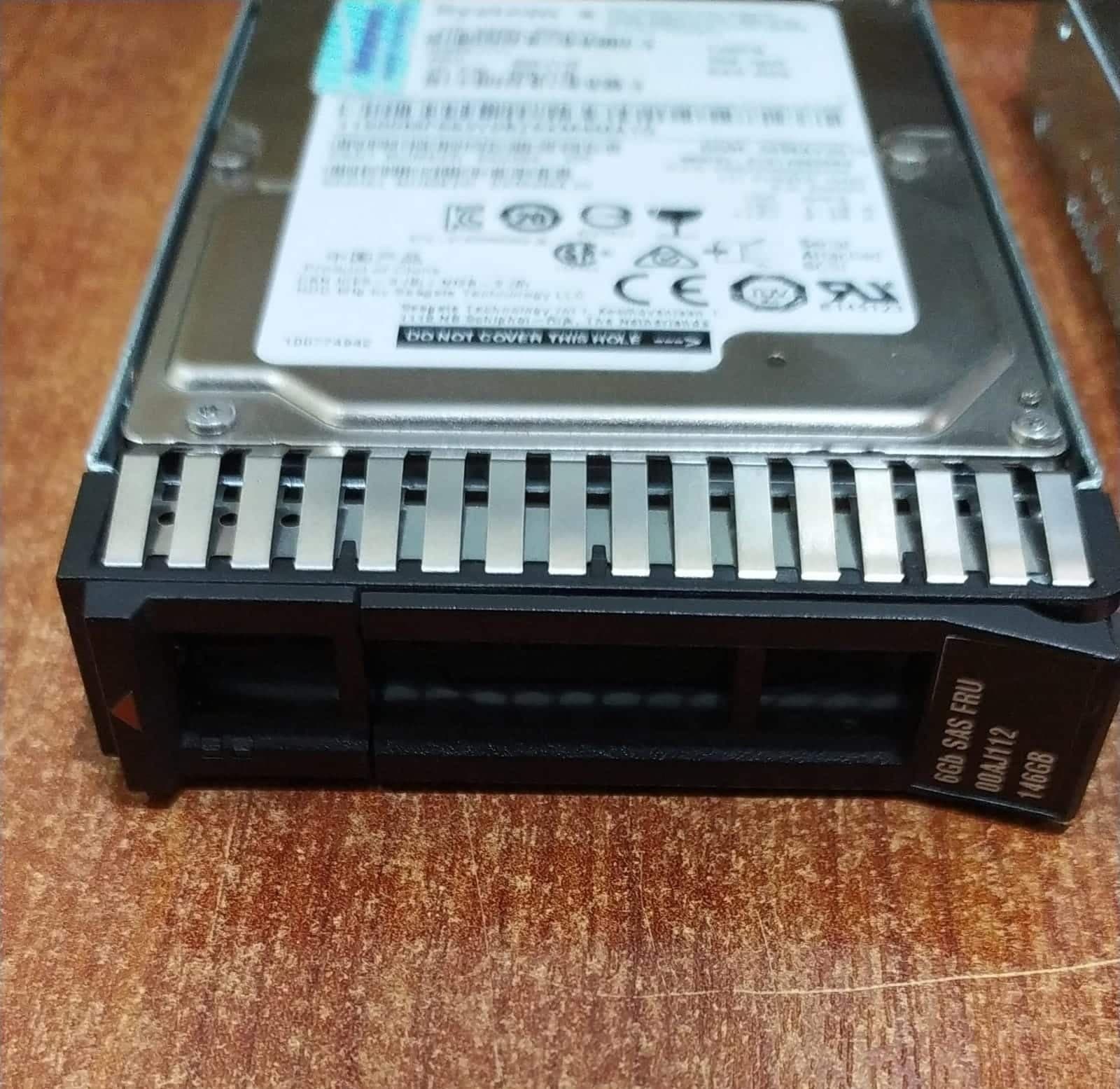 DISCO DURO SAS SEAGATE ST9146853SS 146GB 15K RPM CON BANDEJA FRU 00AJ112 PARA SERVIDORES — imagen 2