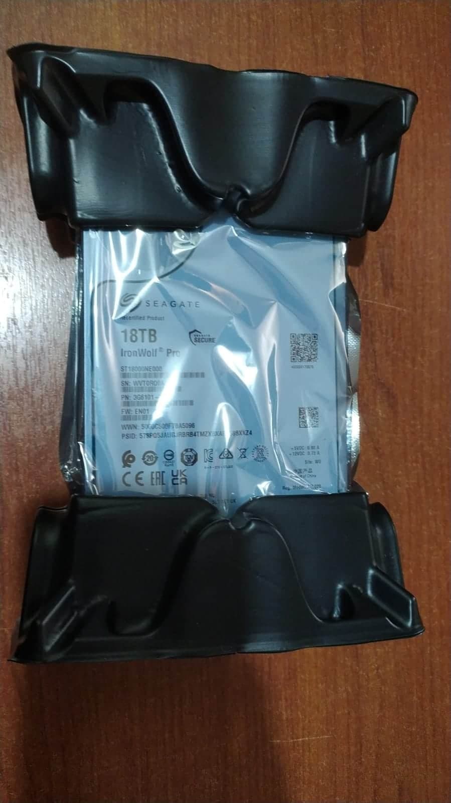 Disco Duro | SEAGATE | 18TB | Modelo STL020 | ST18000NE000 SN: WVT0RQ0A | SATA — imagen 2