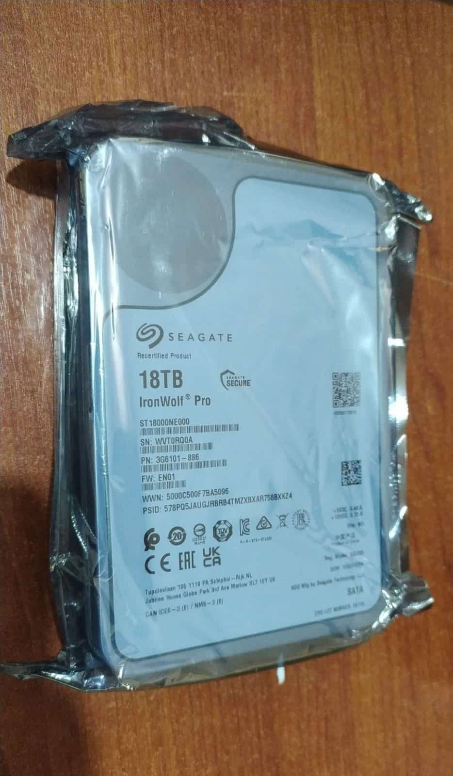 Disco Duro | SEAGATE | 18TB | Modelo STL020 | ST18000NE000 SN: WVT0RQ0A | SATA — imagen 1