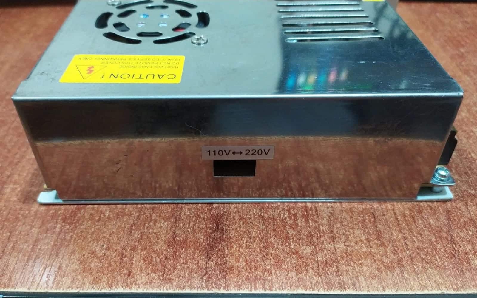 Fuente de poder 12 V 21 A JM MV WELL GS‑250‑12 seminueva — imagen 2