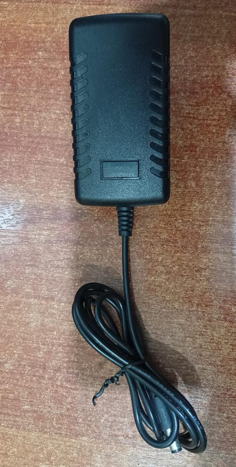Fuente de Poder AC/DC 24V 1.5A – Adaptador GFD‑2401500 – Usado — imagen 2