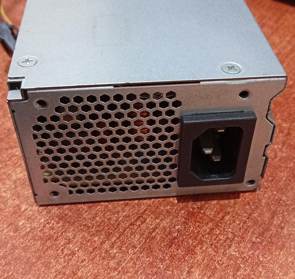 Fuente de poder HP PCE019 180 W 80+ Bronze para HP ProDesk / Slimline – Seminuevo — imagen 5