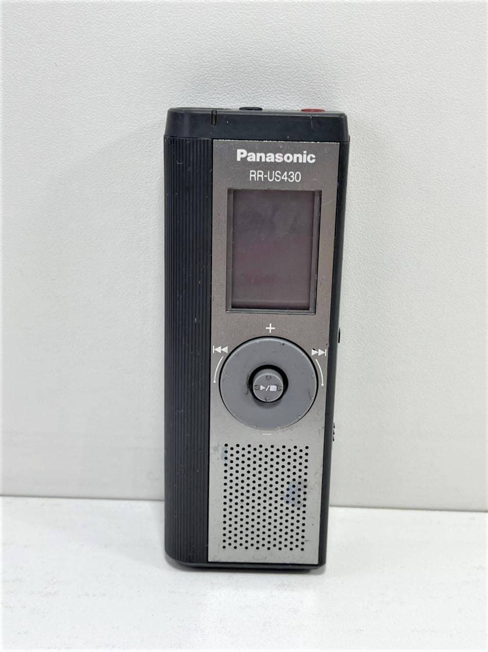 Grabadora de voz Panasonic RR-US450 y RR-US430 — imagen 1