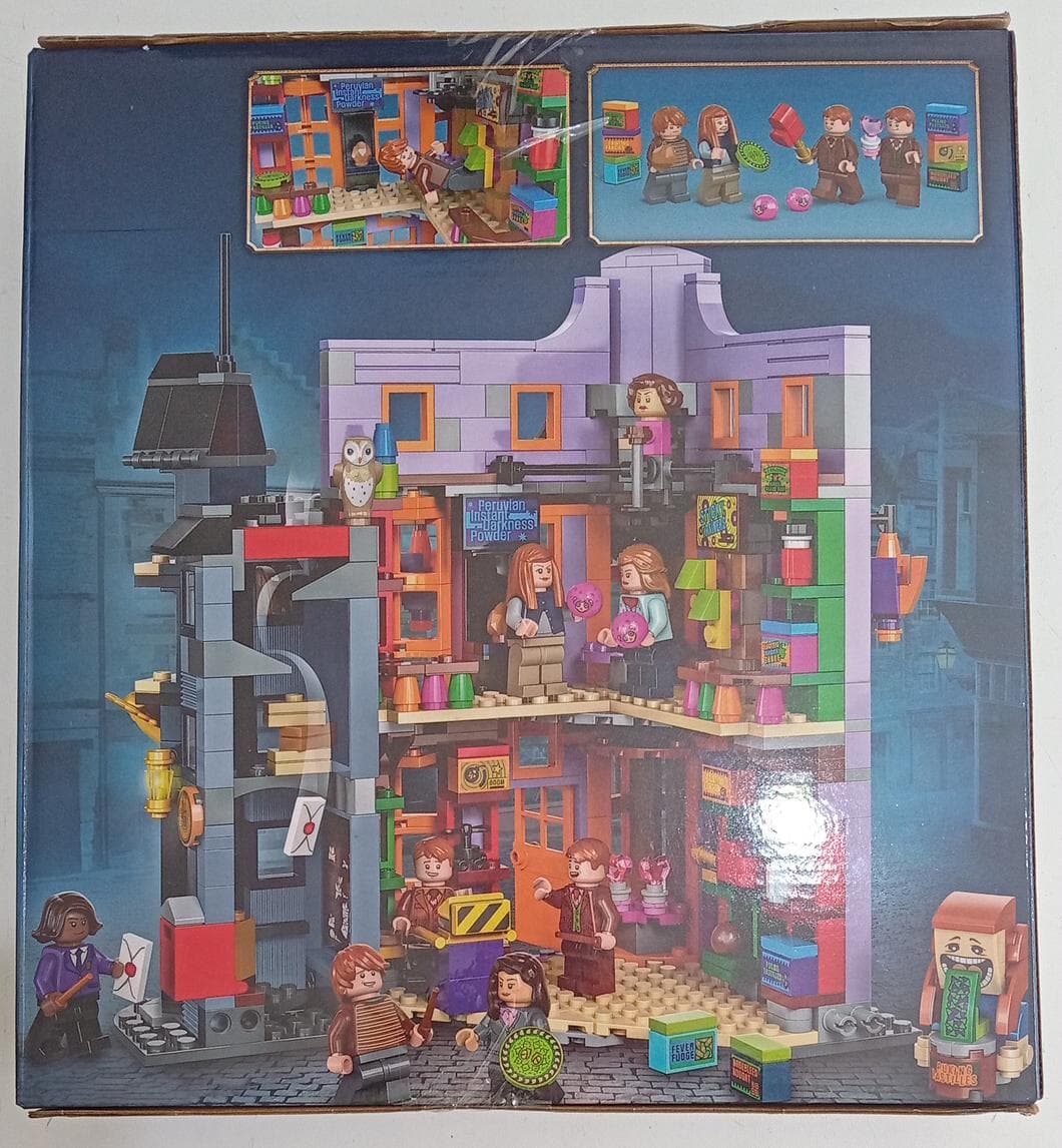 Harry Potter (Weasleys' Wizard Wheezes) Callejón Diagon armable tipo Lego 834 Piezas 17cmx16cmx21cm — imagen 4