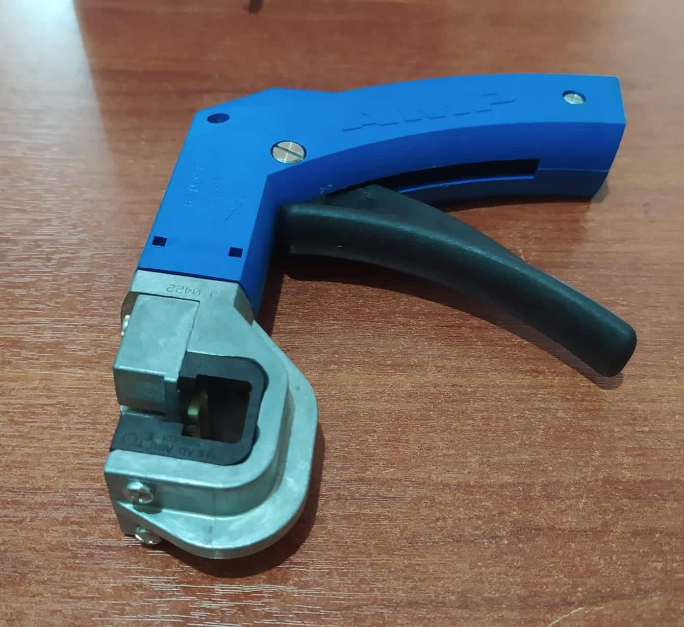 MANGO TIPO PISTOLA | CRIMPADORA AMP | TE CONNECTIVITY 58074-1 | CABEZAL DE TERMINACIÓN 58063-1 | Herramienta de inserción de extracción — imagen 4
