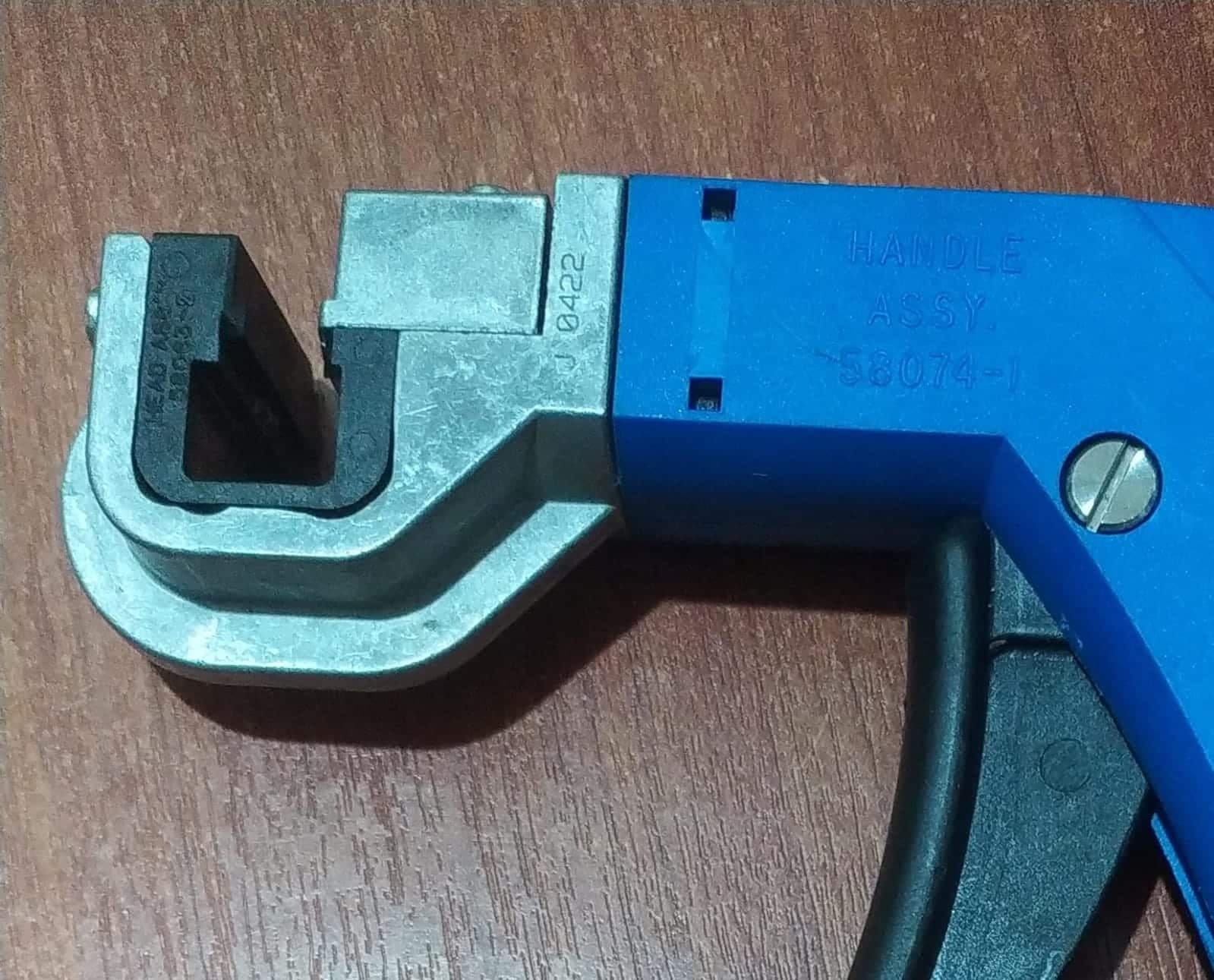 MANGO TIPO PISTOLA | CRIMPADORA AMP | TE CONNECTIVITY 58074-1 | CABEZAL DE TERMINACIÓN 58063-1 | Herramienta de inserción de extracción — imagen 2