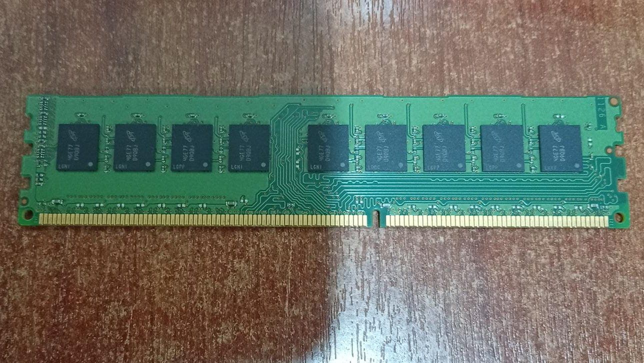 Memoria RAM 8GB Micron MT18KSF1G72AZ‑1G6E1ZI DDR3L PC3L‑12800E ECC UDIMM 1600MHz 2Rx8 – Nueva — imagen 3