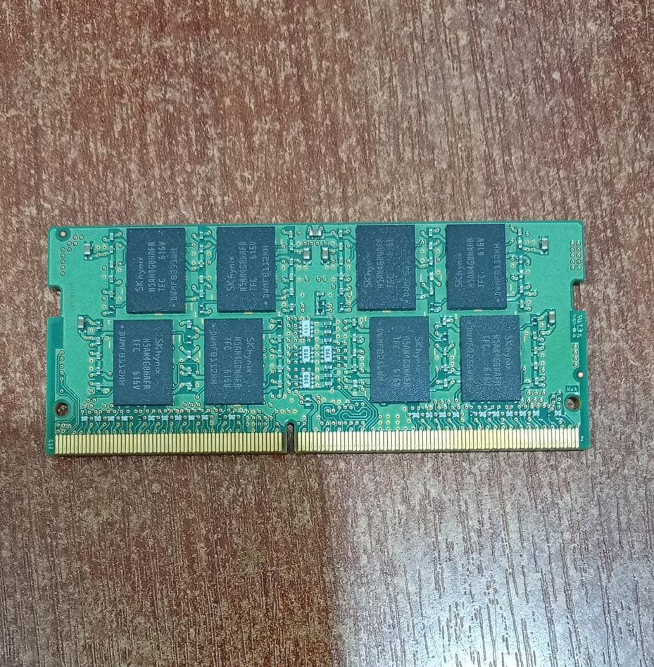 Memoria RAM SK hynix HMA41GS6AFR8N 8GB DDR4‑2133MHz PC4‑17000 SO‑DIMM 260‑PIN Seminuevo — imagen 2