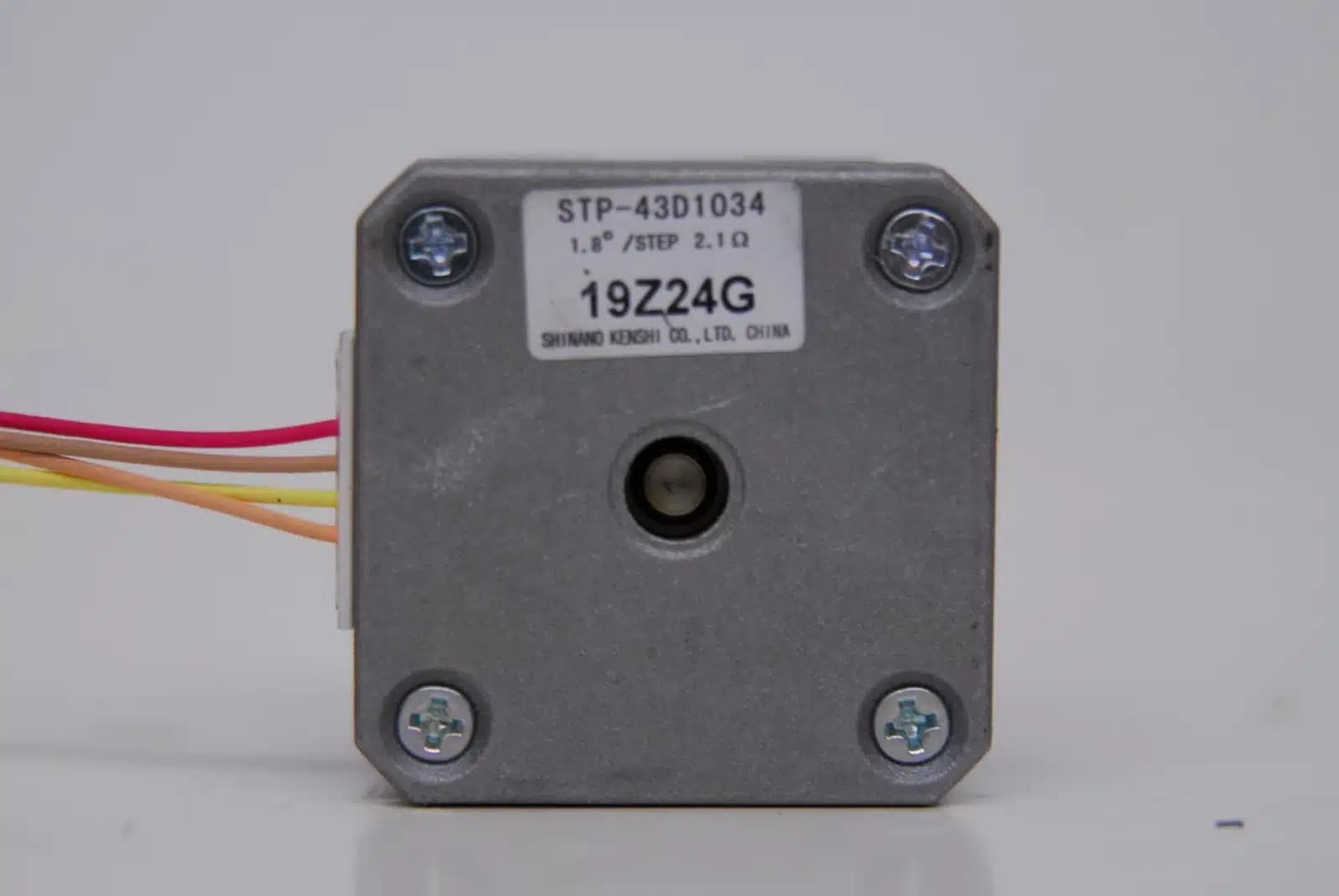 Motor Paso a Paso Shinano Kenshi STP 43D1034 19Z24G 12V 1.8° 4 Hilos NEMA 17 CNC Impresoras 3D — imagen 9