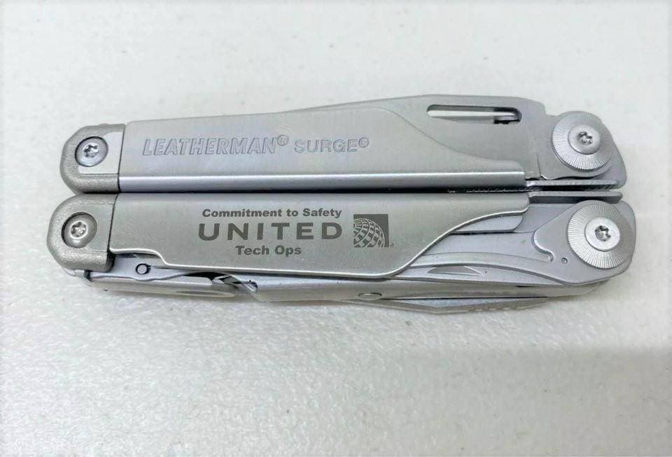 Multi herramienta Profesional Acero inoxidable-Leatherman Surge — imagen 3