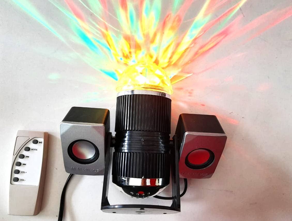 PARLANTES CON LUCES LED 3D MINI YIN YUE — imagen 3