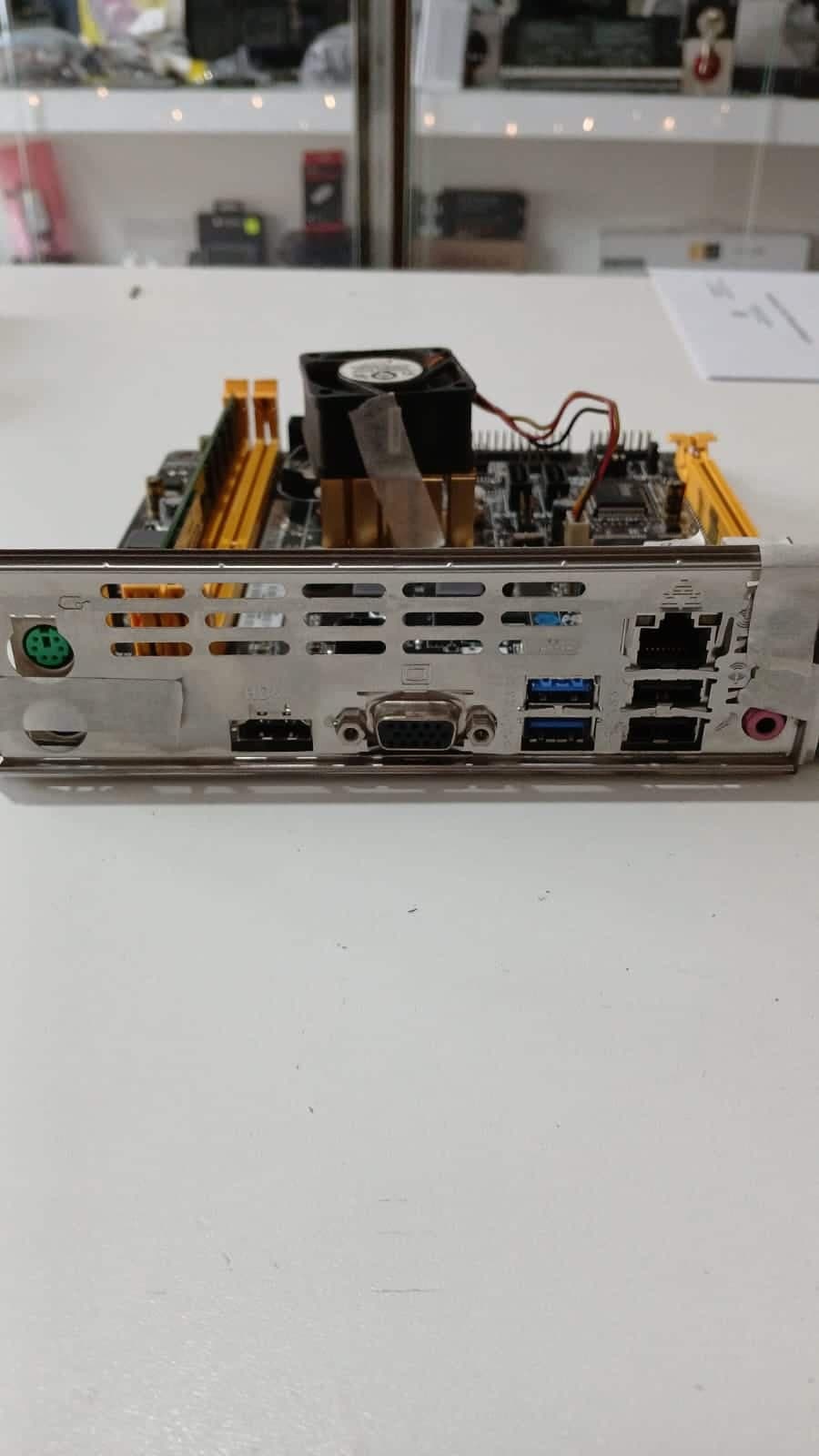 PLACA MADRE BIOSTAR A68N-2100 AMD APU E1-2100 HDMI USB 3.0 MINI-ITX — imagen 2
